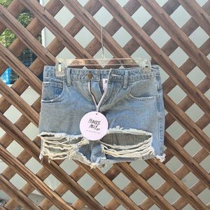 Princess polly distressed denim shorts